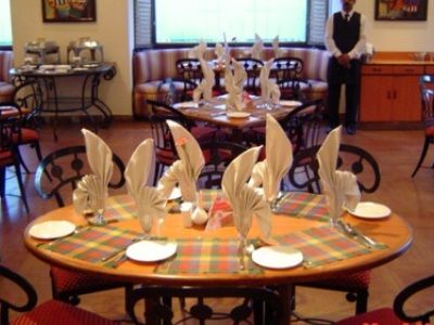 La Place Sarovar Portico 3*
